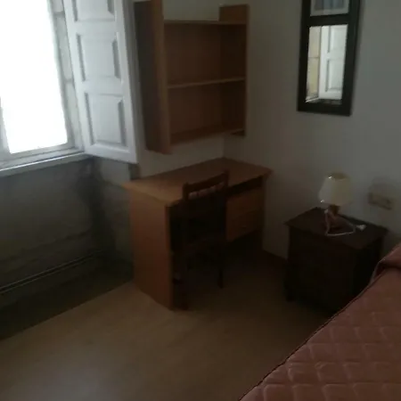 Pension Residencia Universitaria Rey Apartment Santiago de Compostela Exterior photo
